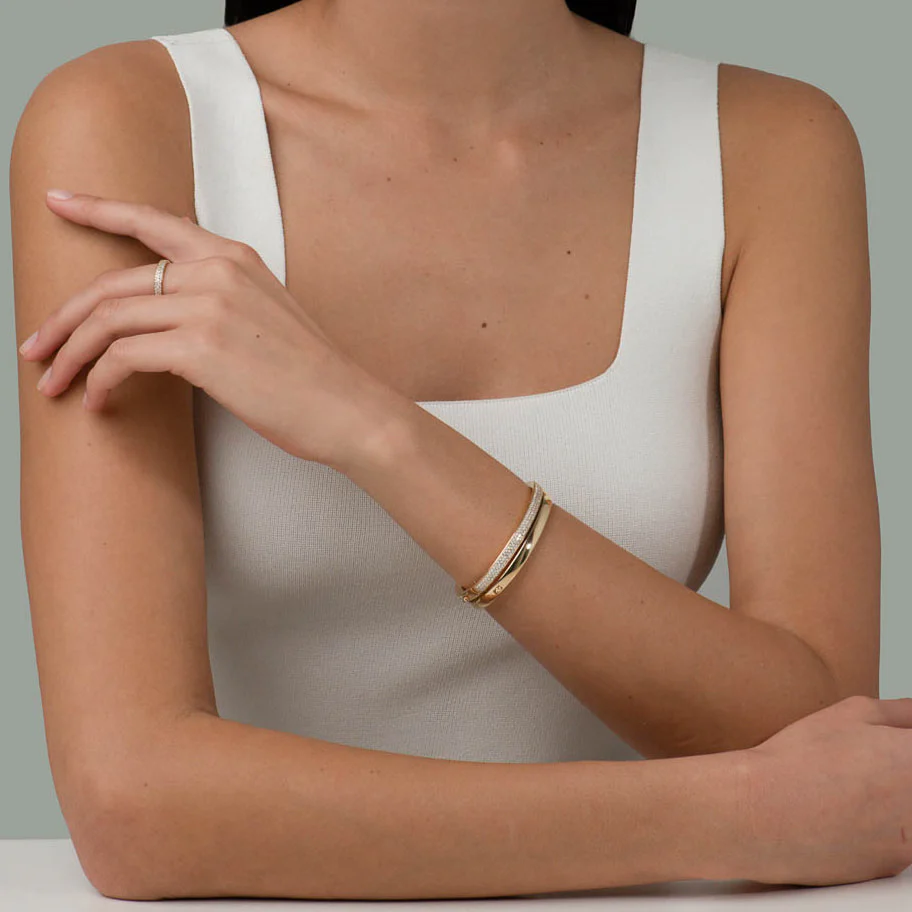 886 Bangle in 18ct Yellow Gold - Image 6