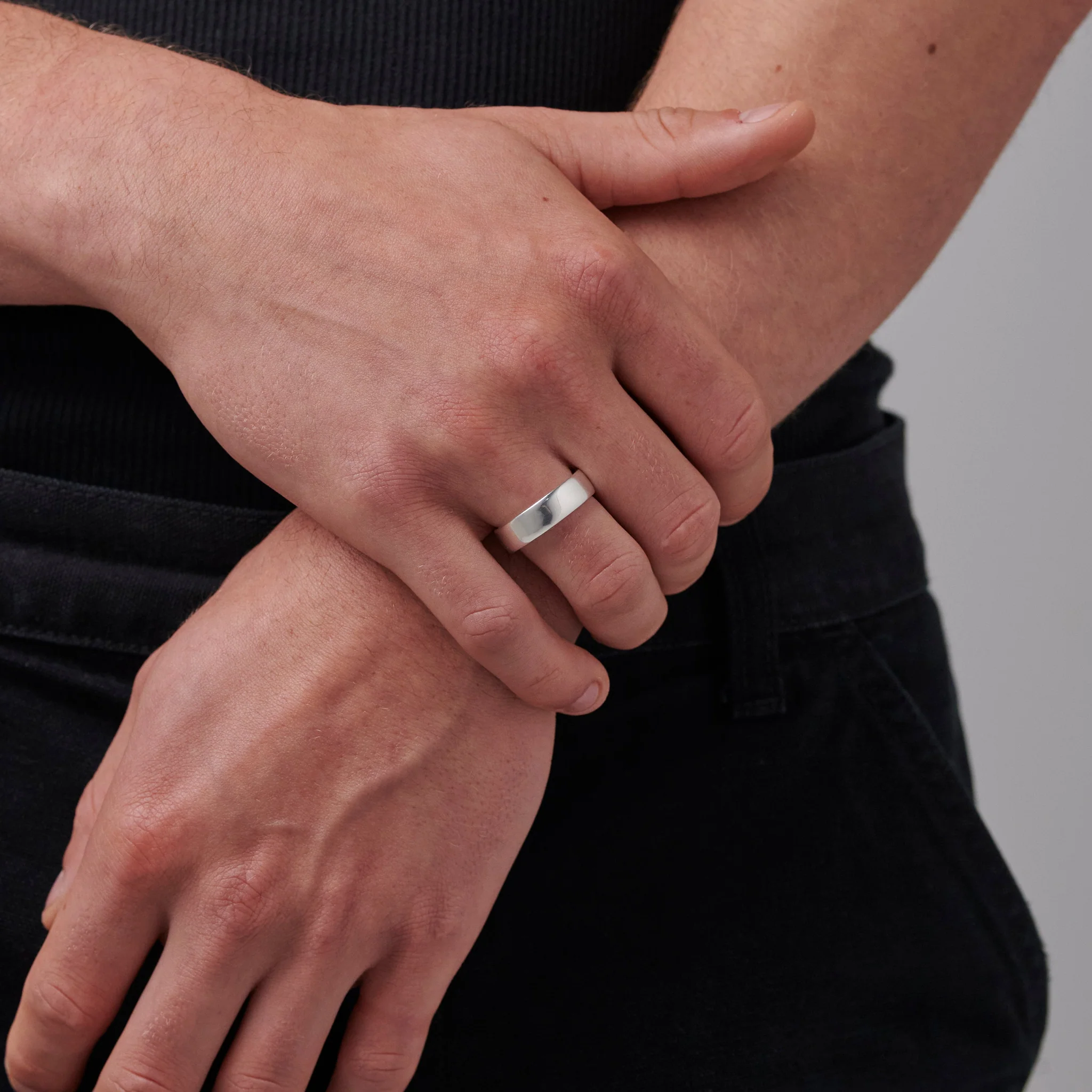 886 Bold Band Ring in Sterling Silver - Image 3