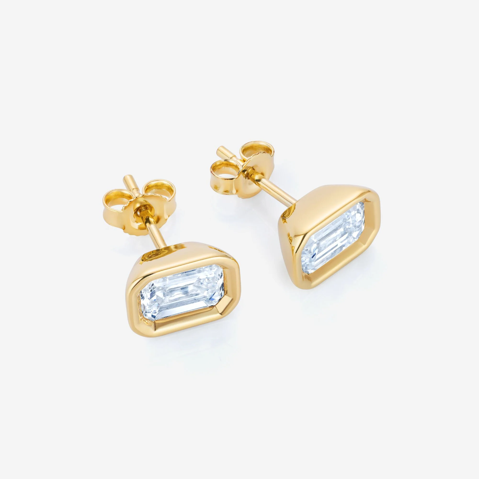 Frameset Emerald Cut Diamond Stud Earrings, 18ct Yellow Gold - Image 3