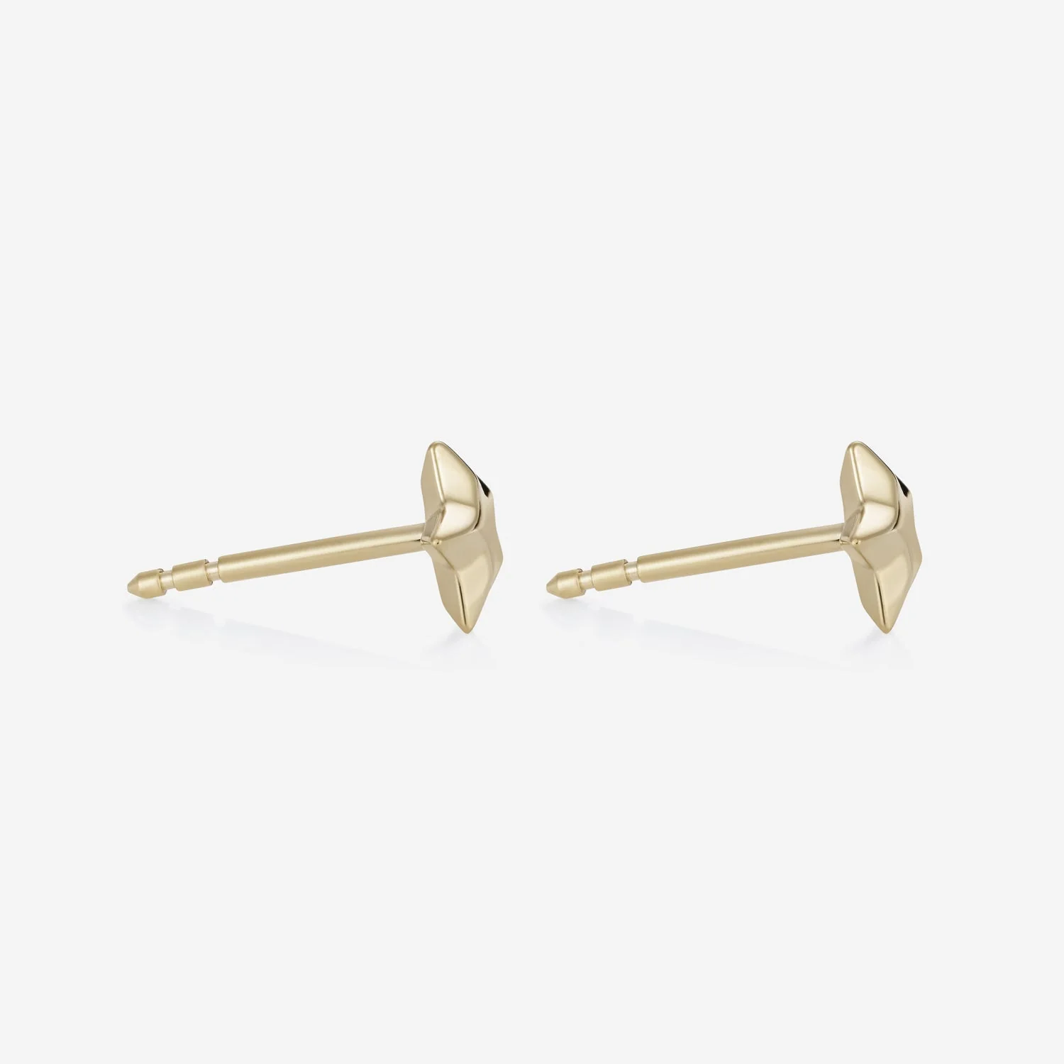 Shooting Star Small Studs 9ct Yellow Gold - Image 2